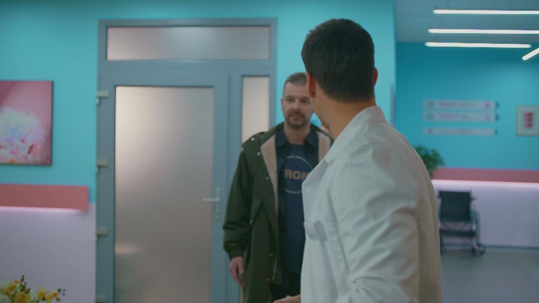 Do Mamy na prenájom prichádza postava z minulosti