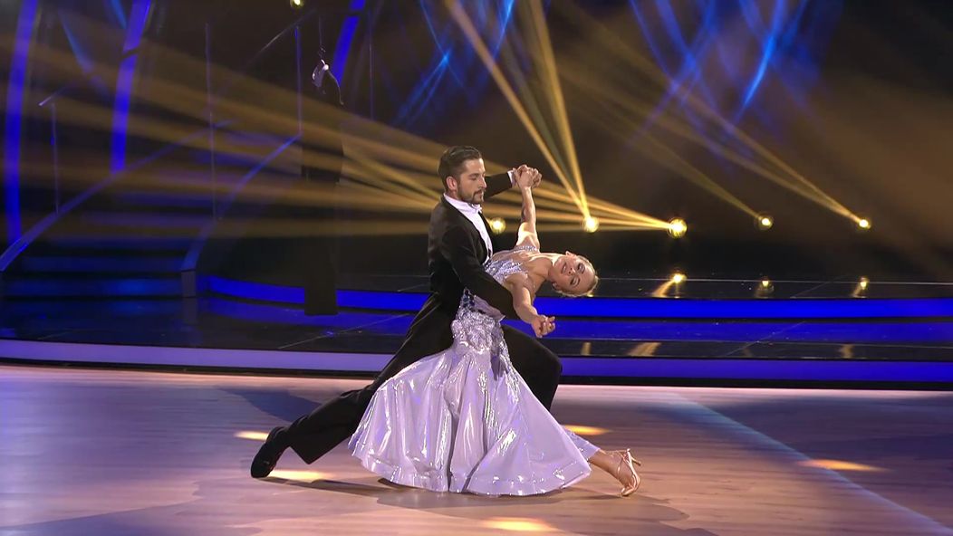 Jakub Jablonský a Eliška Lenčešová - viedenský valčík: André Rieu - And the waltz goes on