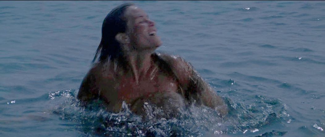 Zomrela Susan Backlinie, ktorá si zahrala prvú obeť žraloka vo filme Čeluste