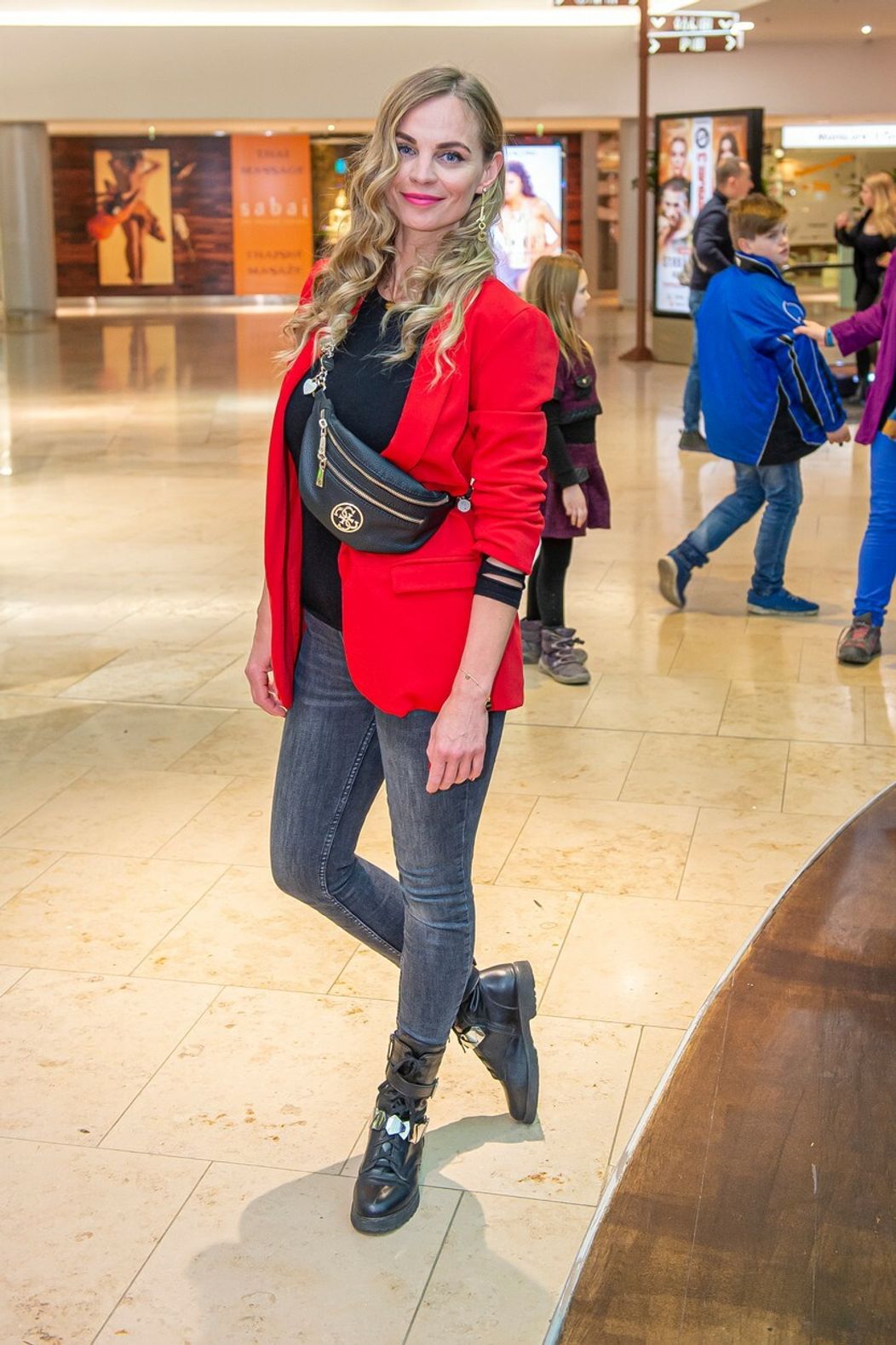 Milena Minichová na premiére filmu Ježko Sonic