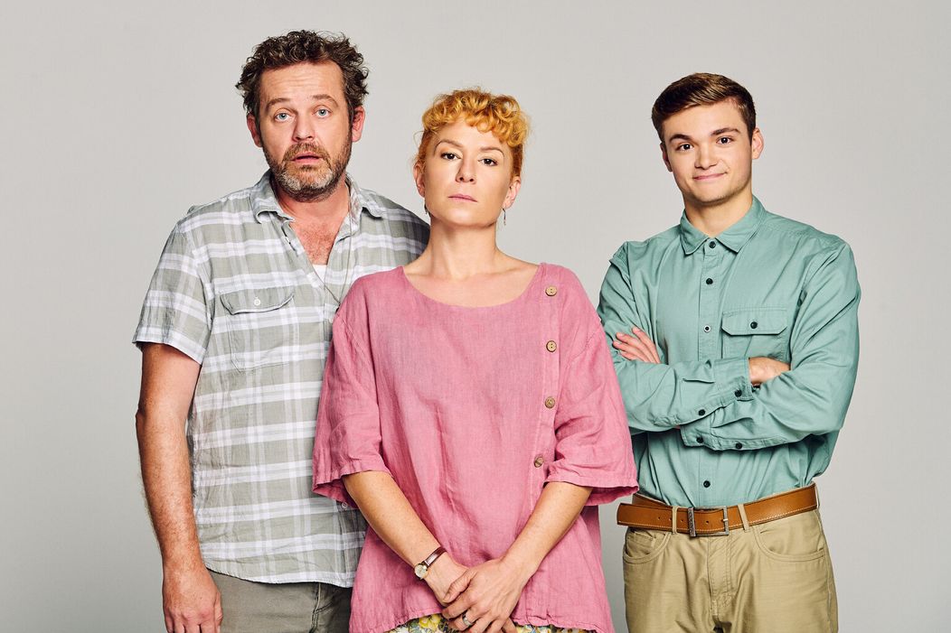 Helena Krajčiová so seriálovou rodinou