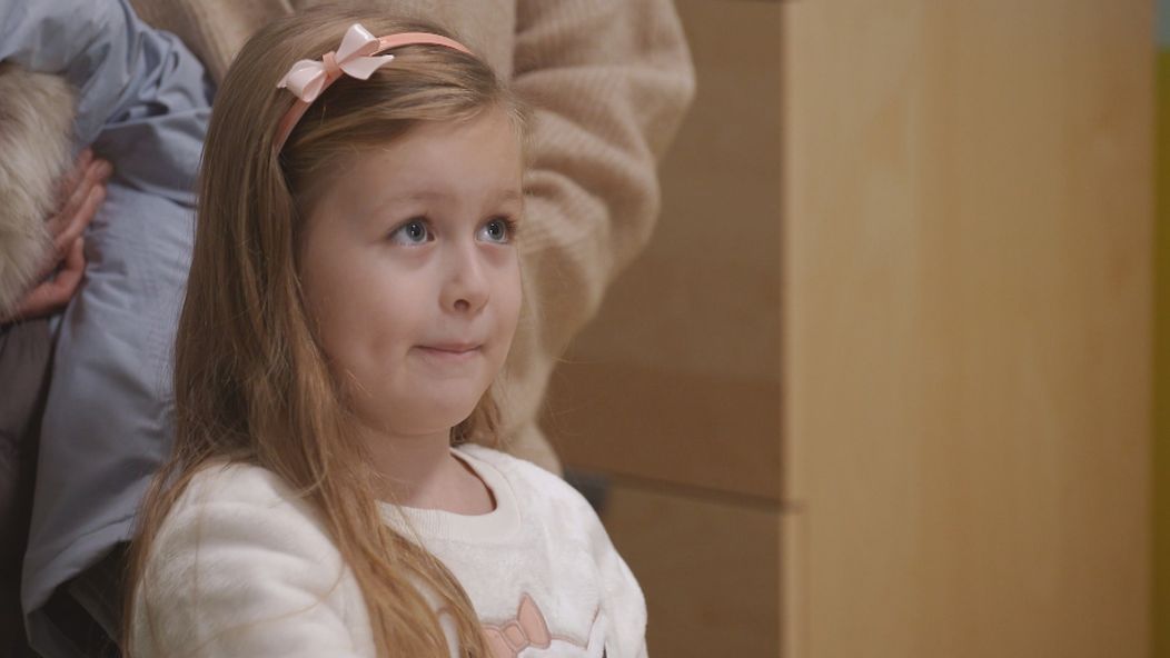 Olívia je najmladšou členkou rodiny Veselých.