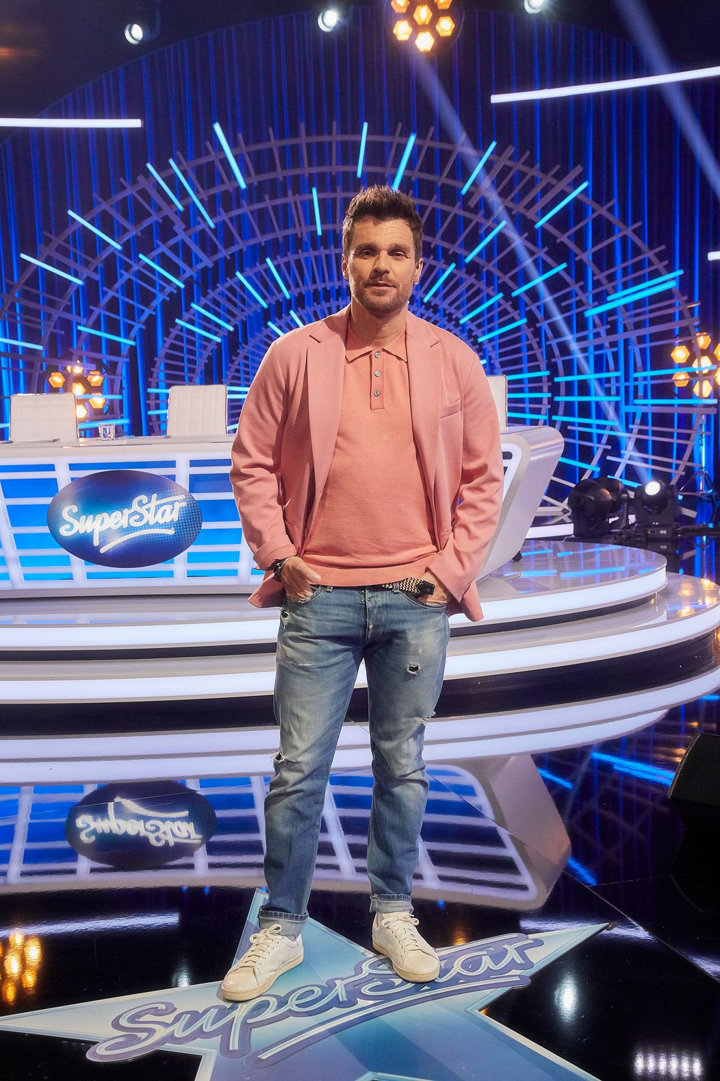 Leoš Mareš a jeho outfity v SuperStar