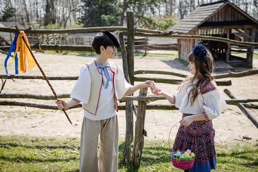 Fifo (Jakub Horák) a Beky (Lara Baranová)