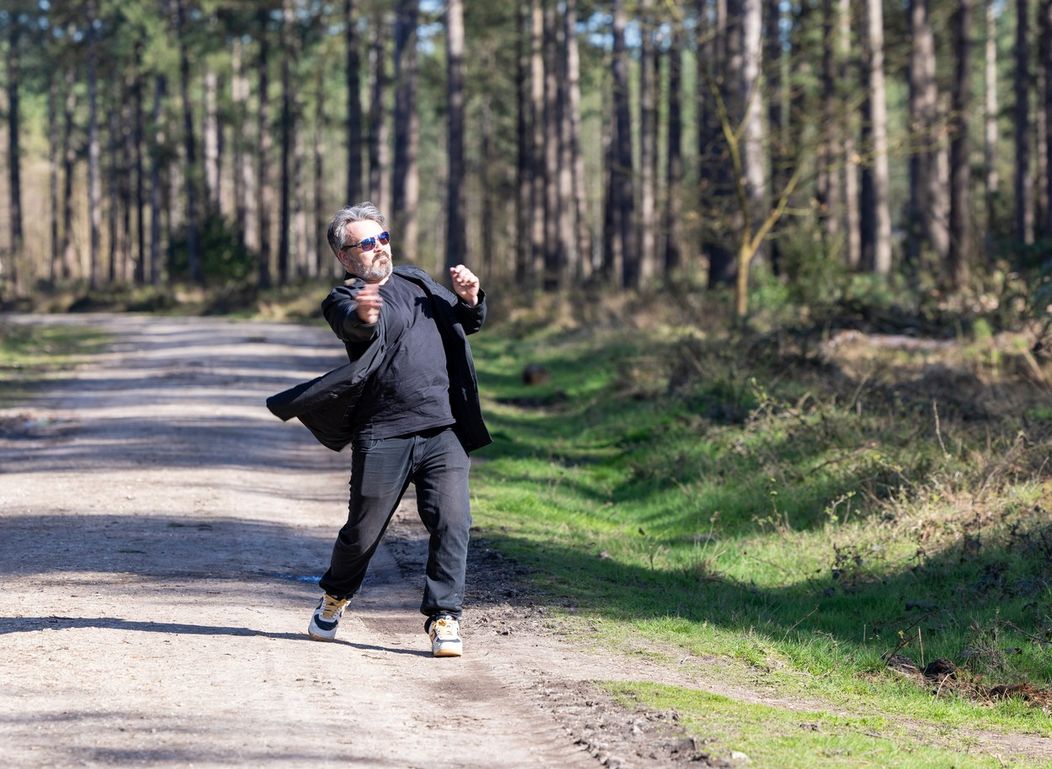 Paula Cattermolea odfotografovali iba deň pred smrťou na prechádzke