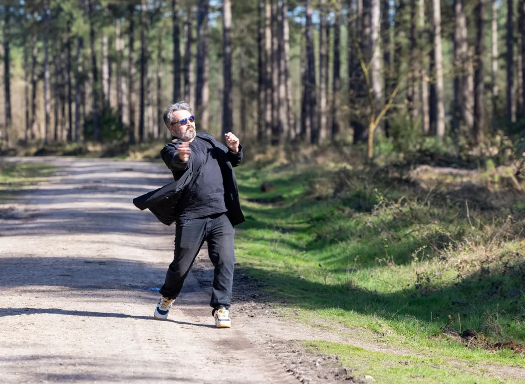 Paula Cattermolea odfotografovali iba deň pred smrťou na prechádzke