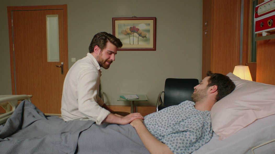 Dve tvare Istanbulu - finale (6).png