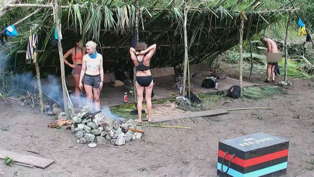 Na ostrove je od začiatku veselo.