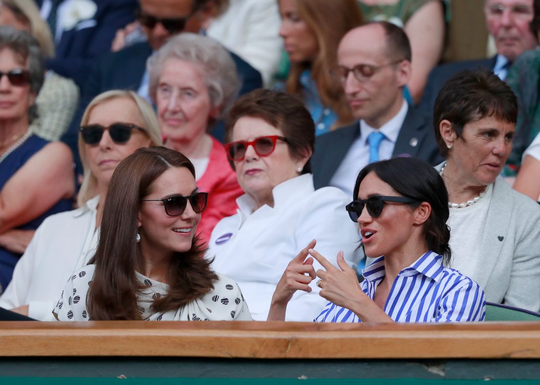 Kate Middleton (36) a Meghan Markle (36) na ženskom finále Wimbledonu.