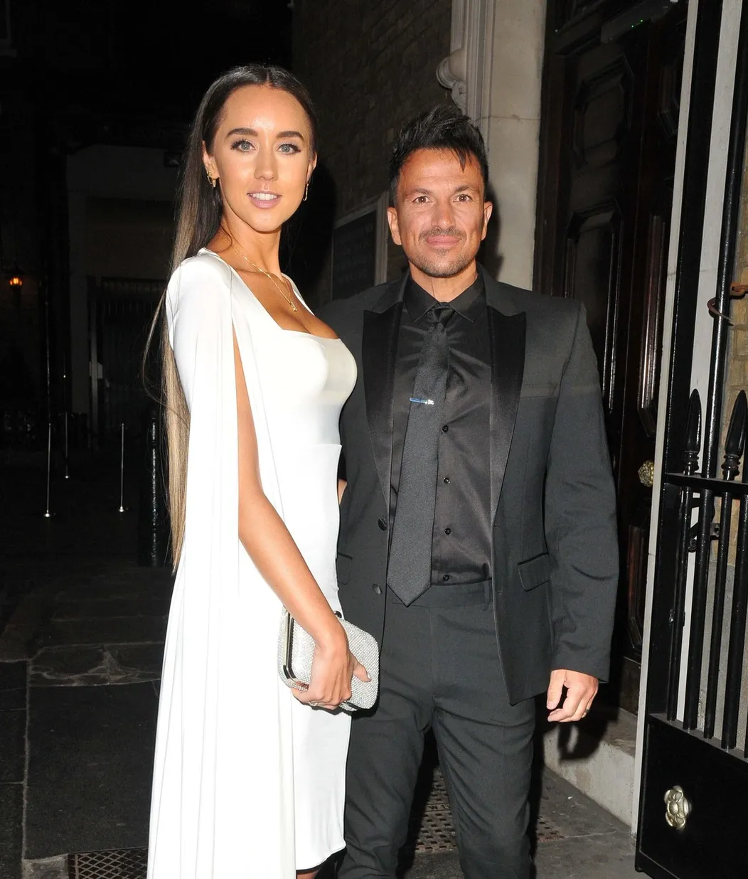 Peter Andre čaká s manželkou Emily tretie dieťa