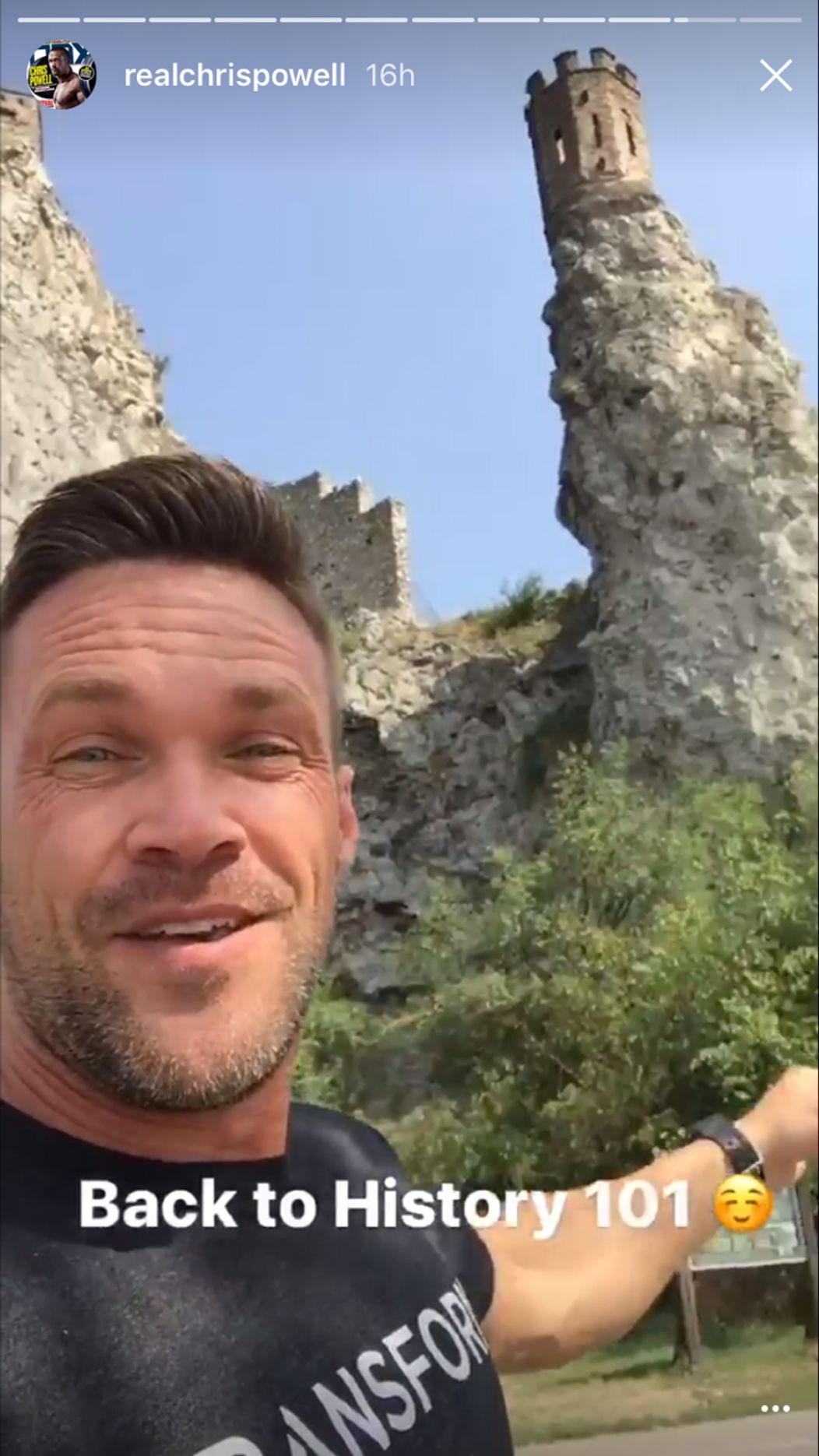 "Spať do histórie," píše Chris, ktorého dejiny našej krajiny uchvátili