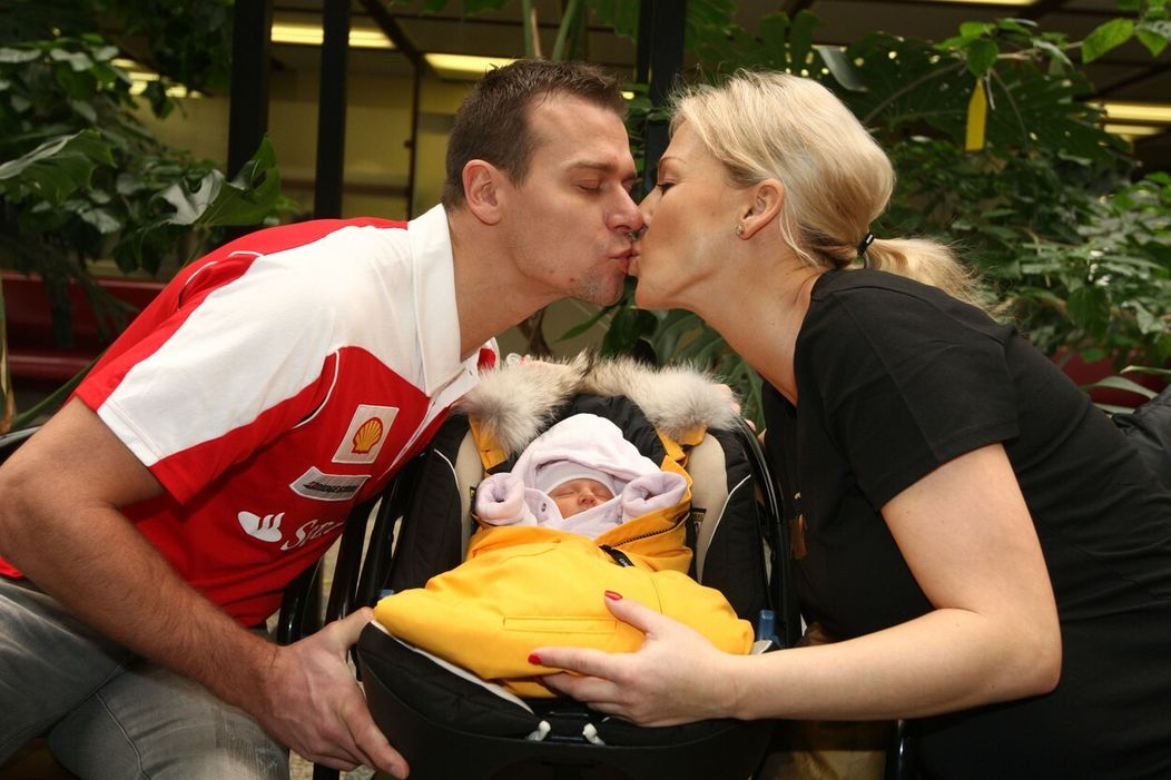 Zuzana Belohorcová s manželom Vlastom Hájkom a dcérkou Salmou, 2010