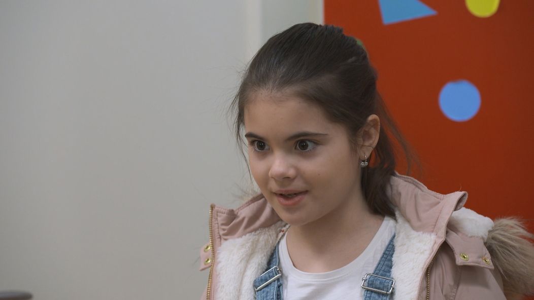 Z Julky je šikovná dohadzovačka.