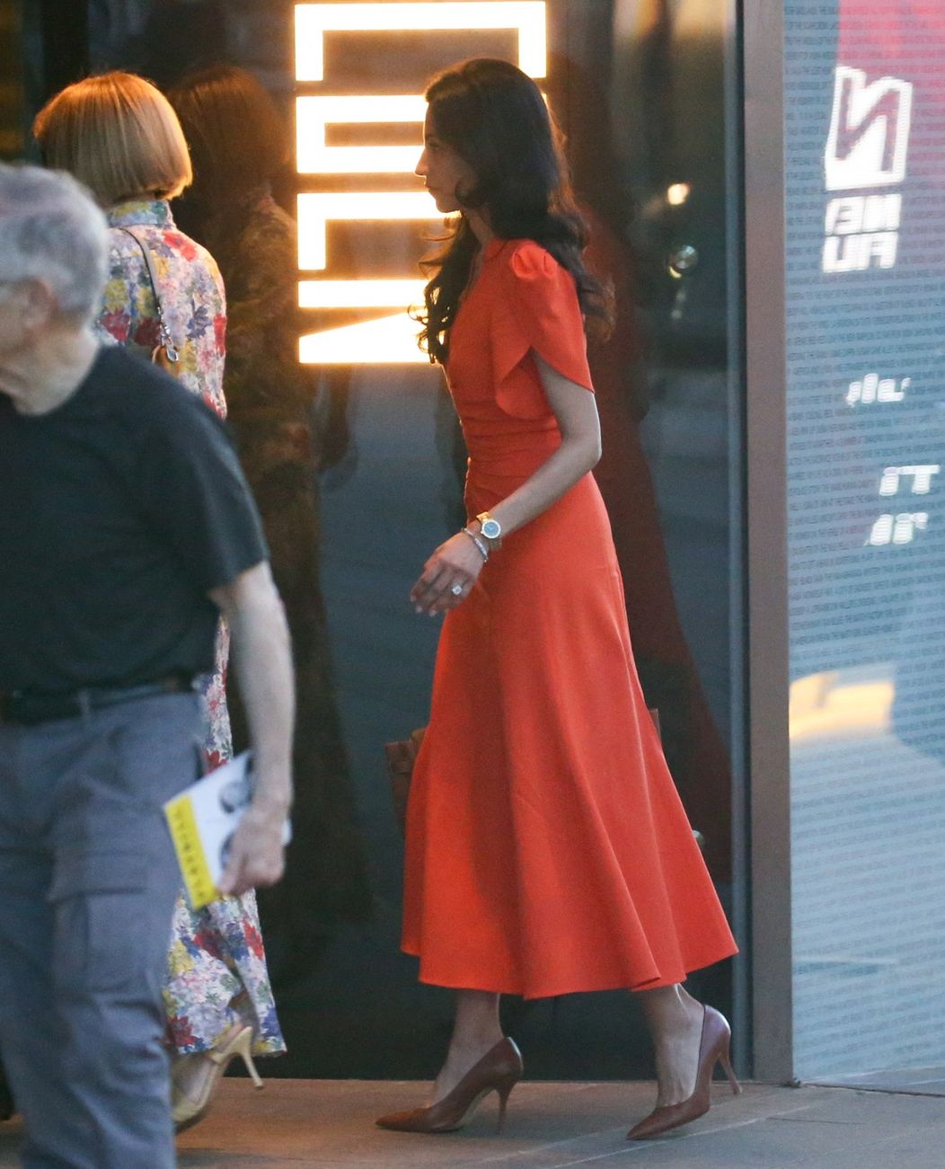 Huma Abedin a Alex Soros sa zasnúbili, prsteň je veľkolepý