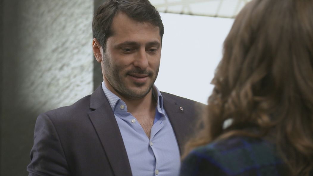 Alex príde o svoju najšikovnejšiu asistentku.