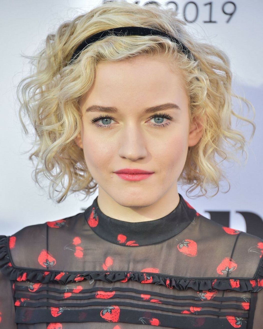 Julia Garner