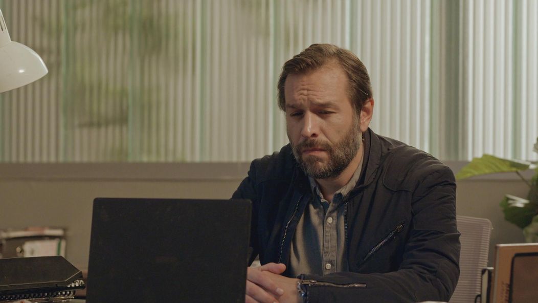 Nad Nikol (Táňa Pauhofová) sa začalo zmrákať. Na jej postupy si posvieti prísna vyšetrovateľka Soňa Vágnerová (Andrea Štefančíková).