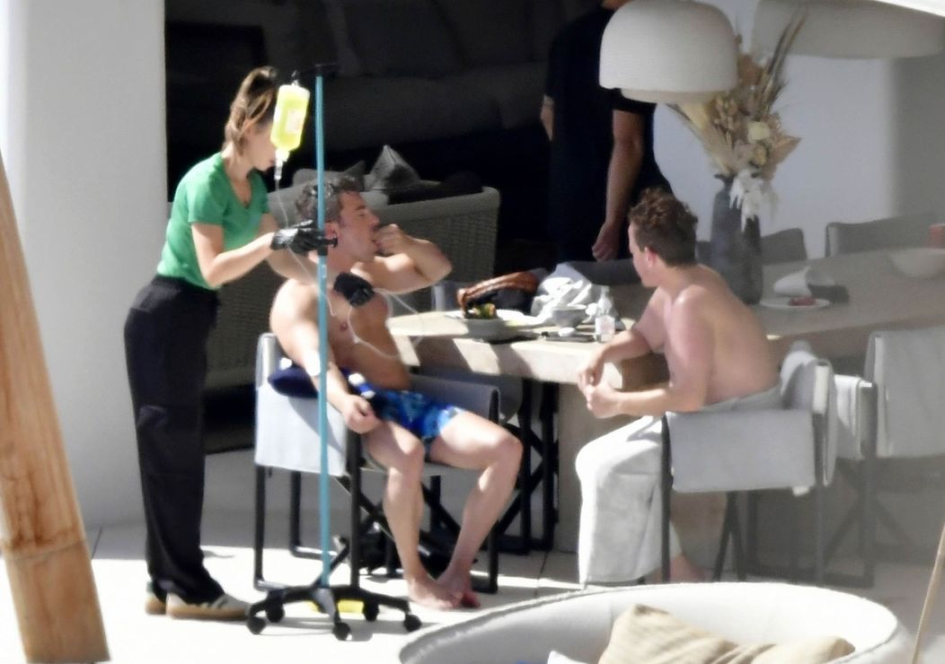 Zac Efron trávi leto v Európe