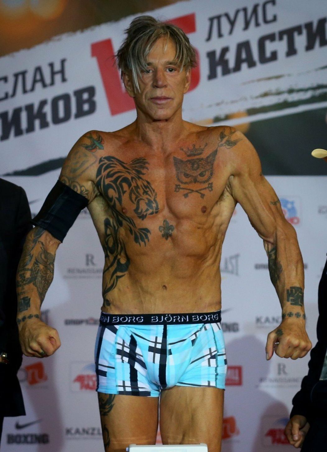 V roku 2014 sa herec zúčastnil boxerských zápasov v Rusku.