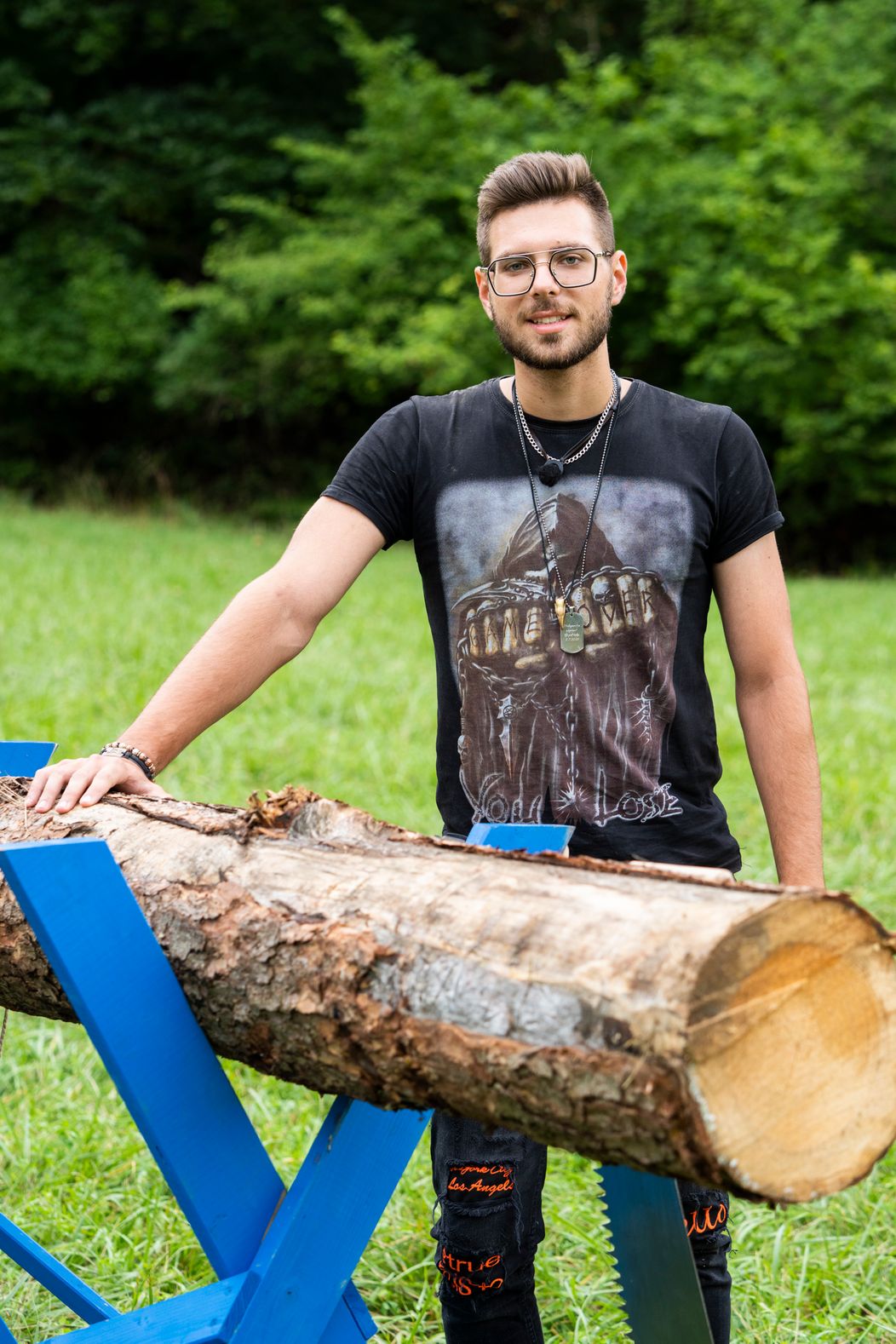 Pomocníci nezvládli súboj o záchranu, Roman sa vrátil späť na Farmu