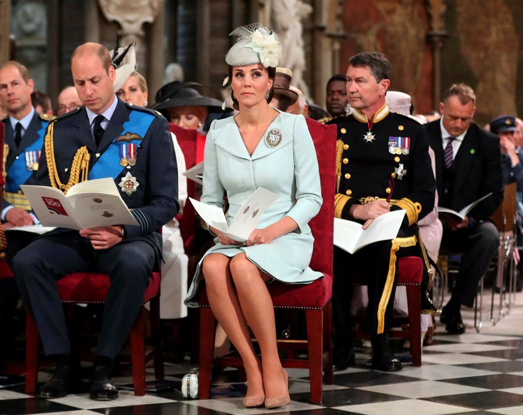 Kate Middleton s princom Williamom. 