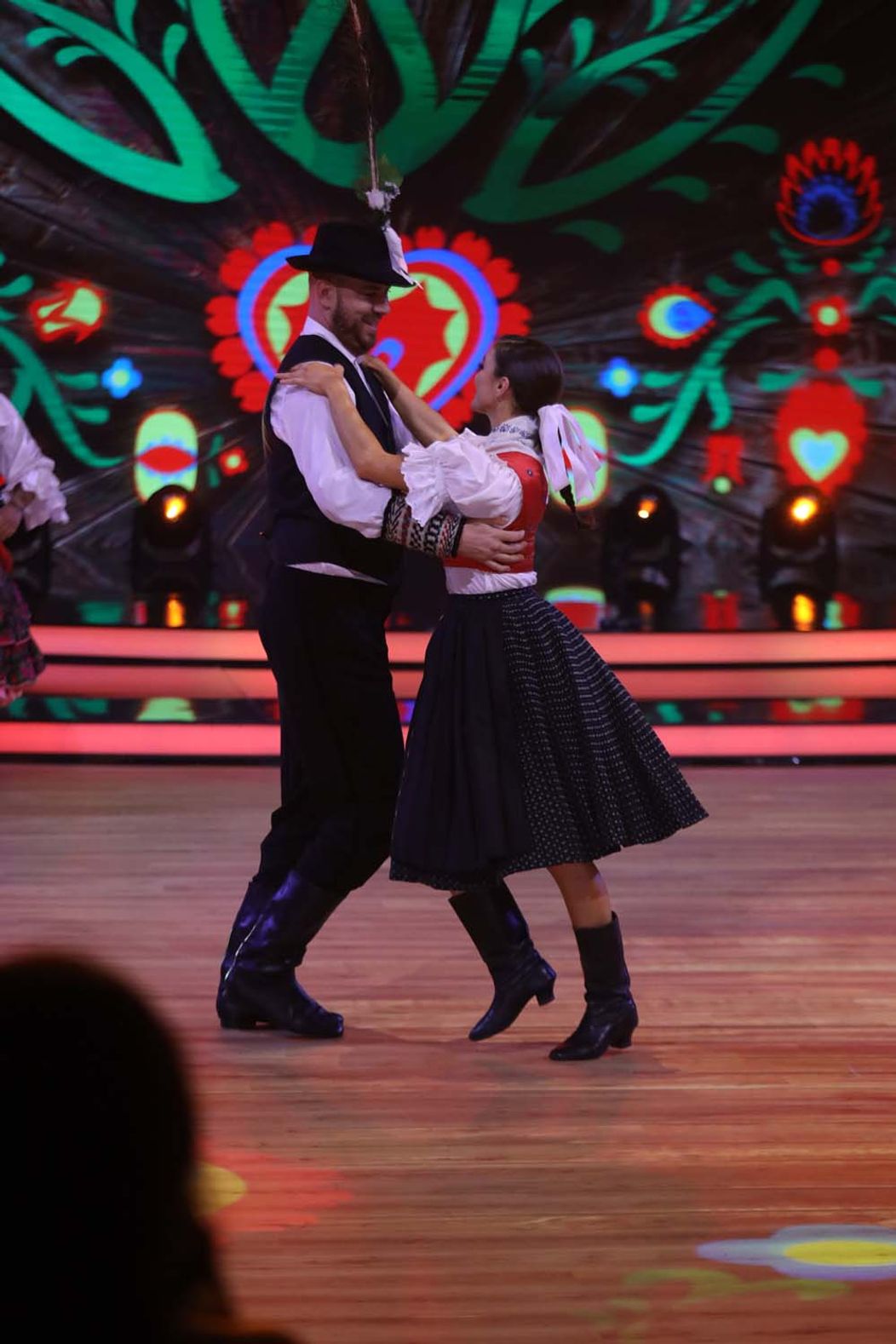 Let´s Dance 5. kolo - Tanečný parket