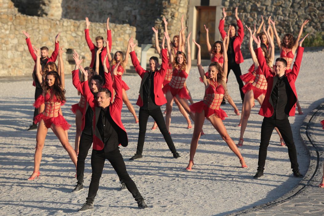 Tanečníci si nakrúcanie užili aj napriek exktrémnym teplotám