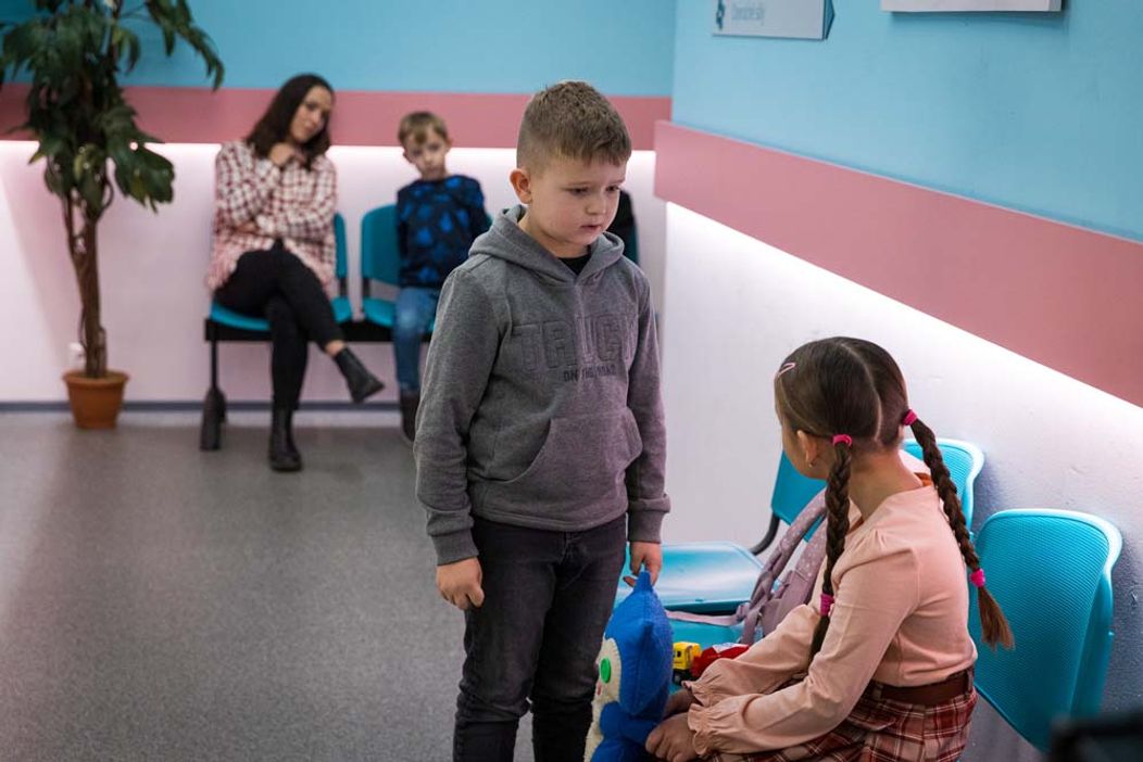 Hanka si už vybrala brata. Toto je on