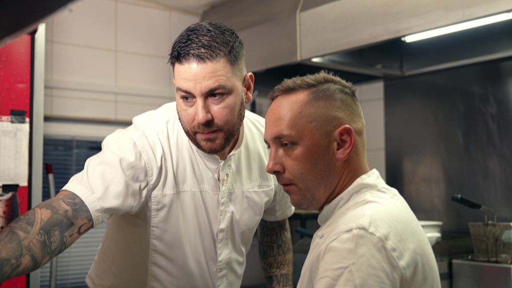 Martin a Maťko v kuchyni