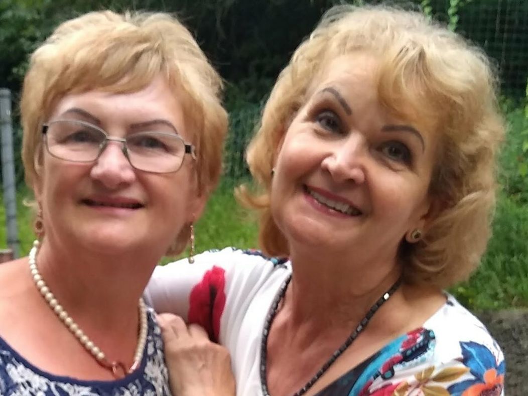 Gizka so svojou dvojníčkou Vierkou