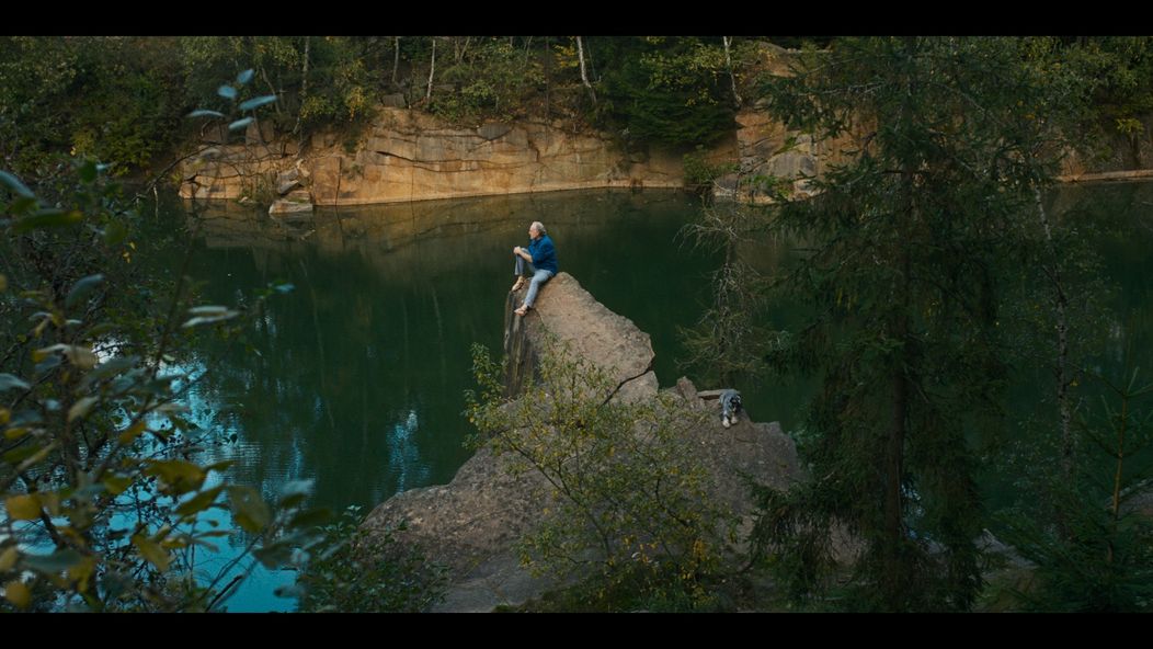 Záber z 1. epizódy minisérie Vedma