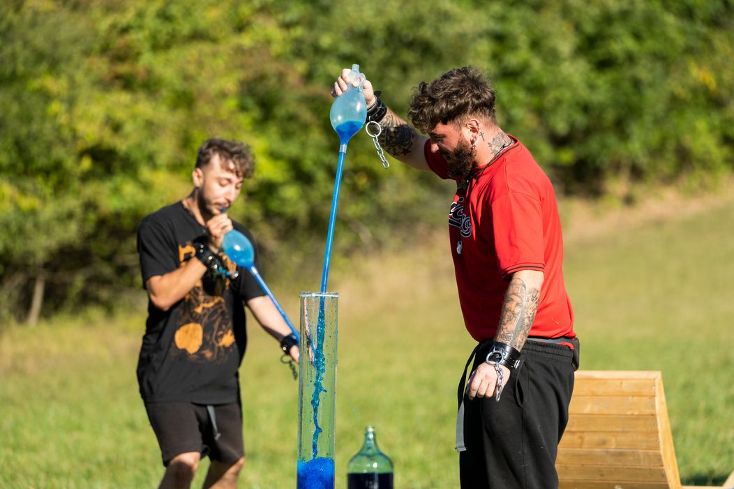 Do duelu ide Peter a Denis, Matúš oslavoval narodeniny