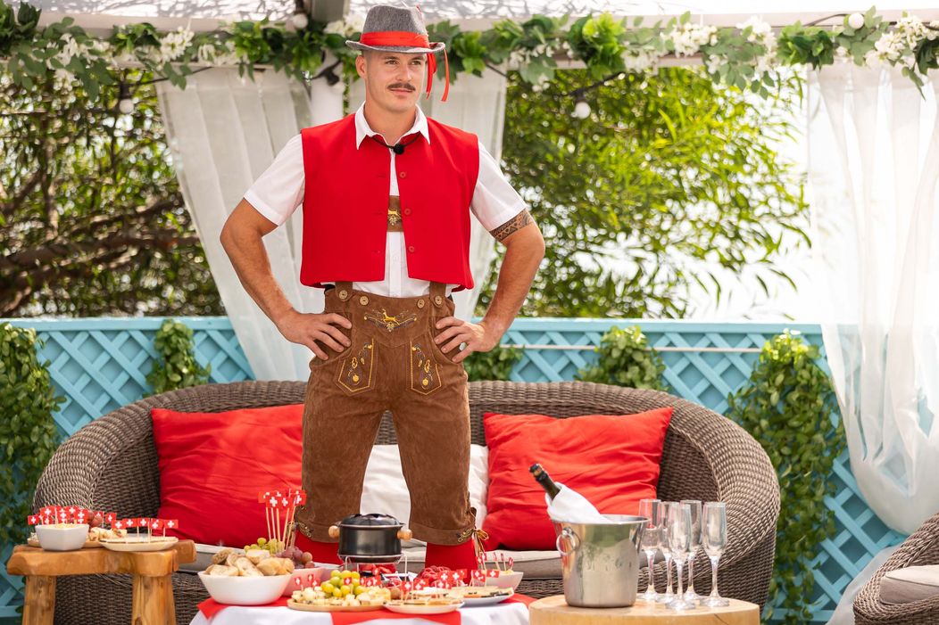 Prichádza Dano do Love Islandu