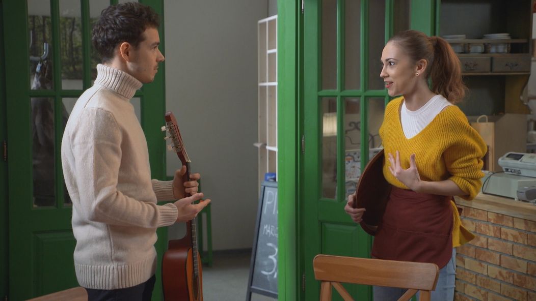 Edo Lenke najprv zahrá.