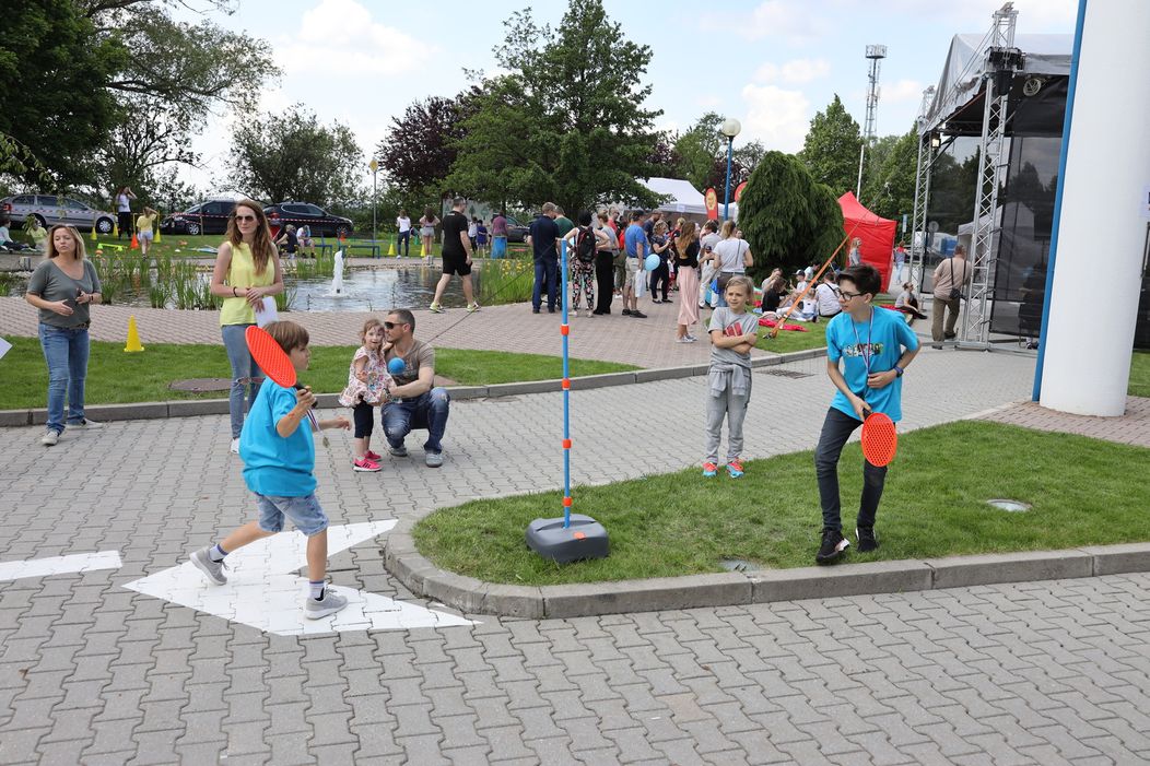 Kvetka Horváthová s maskotom na MDD v Markíze.