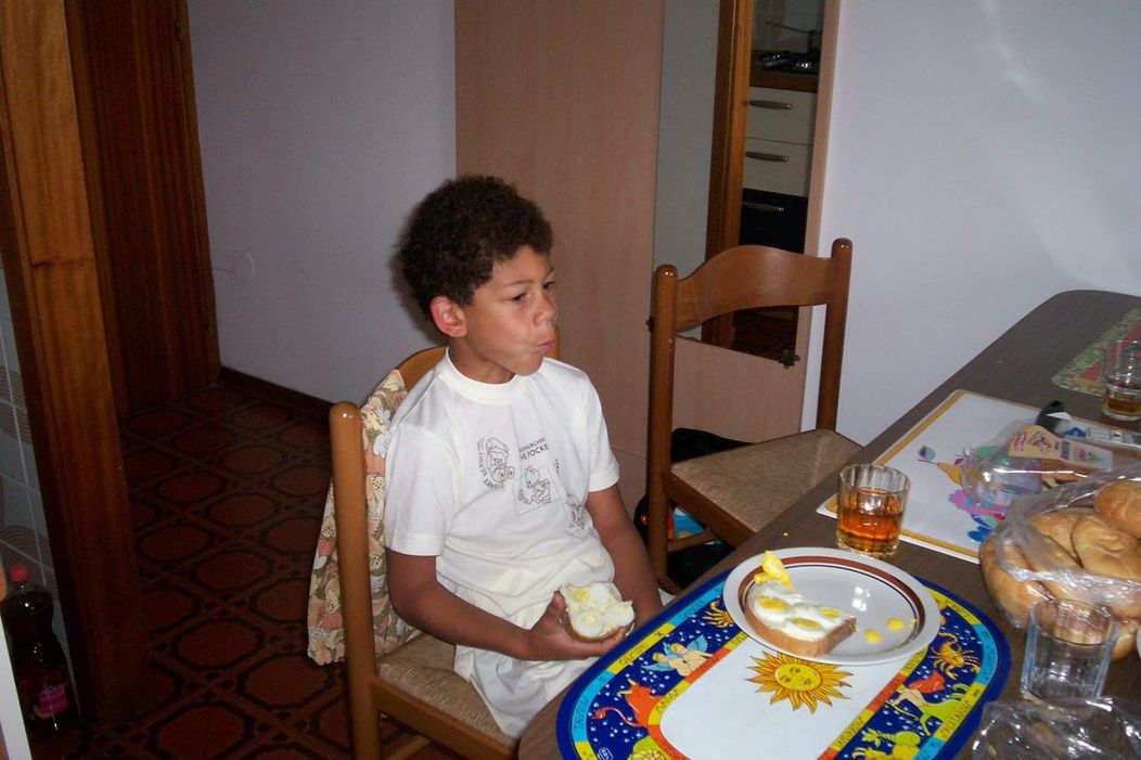 Claude z Love Islandu.