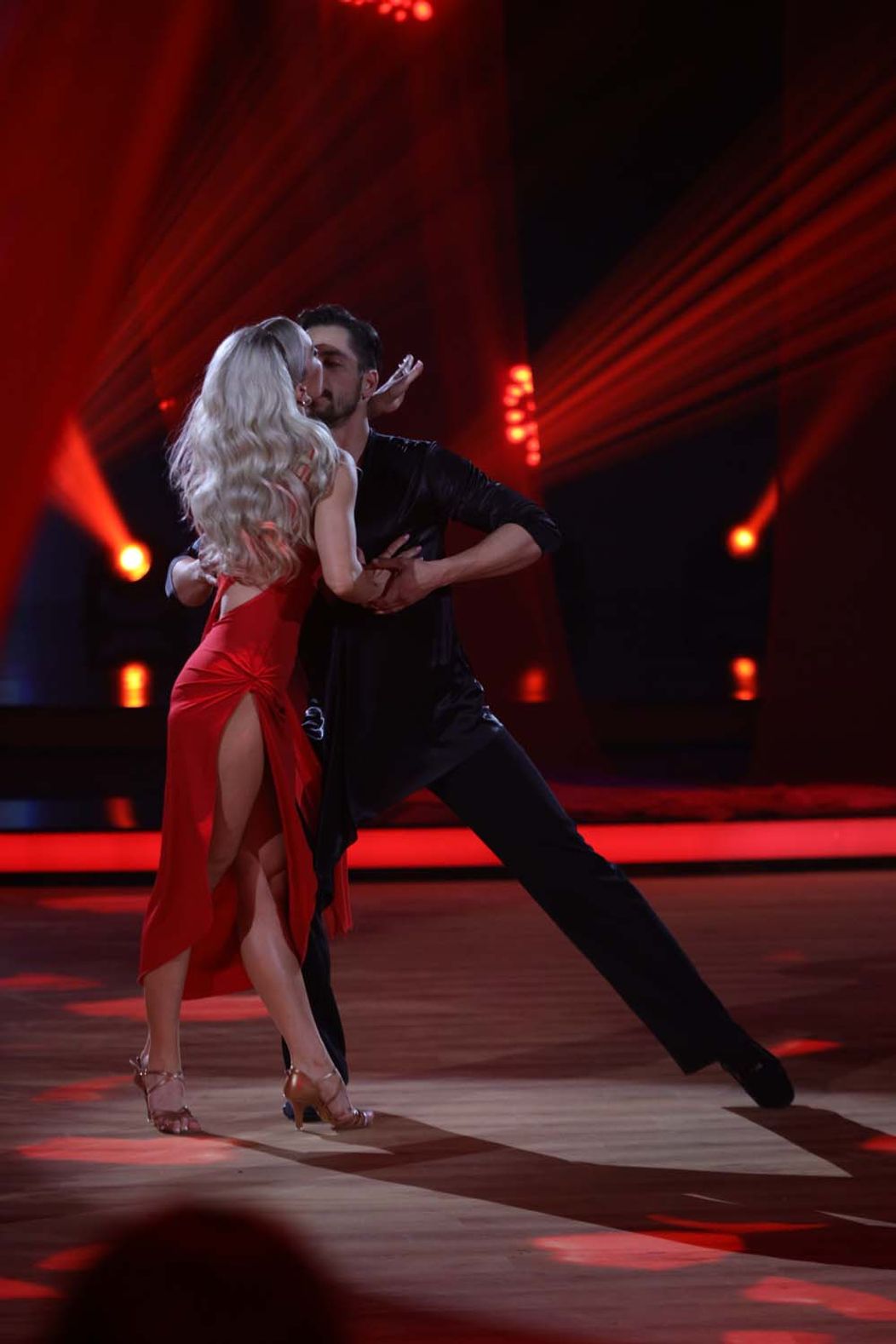 Druhé kolo Let´s Dance - Tanečný parket