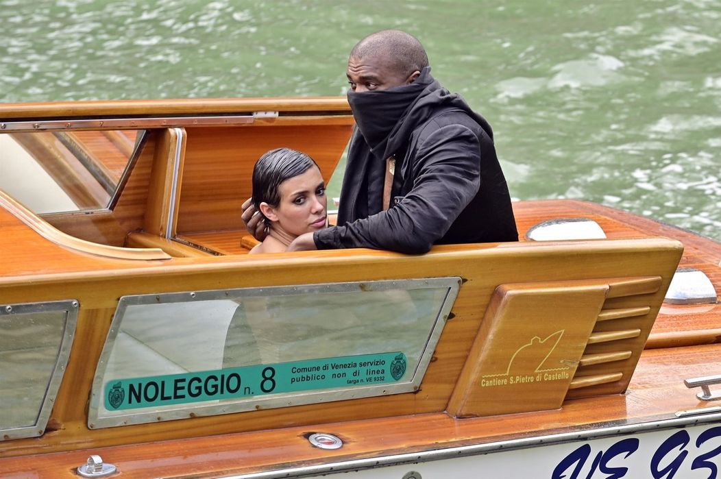 Kanye West to s manželkou prehnali