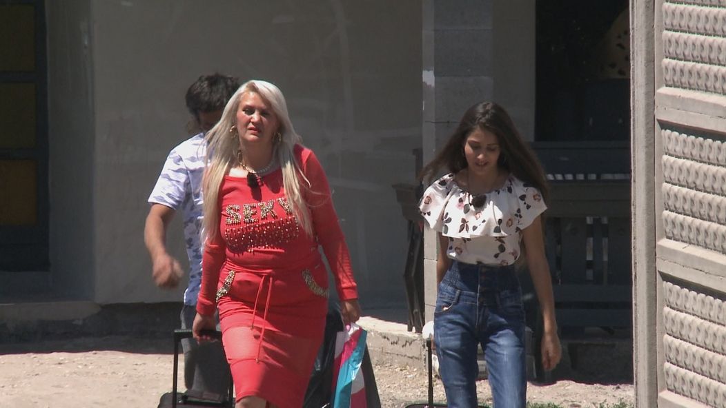 Babula odchádza do zamenenej rodiny.