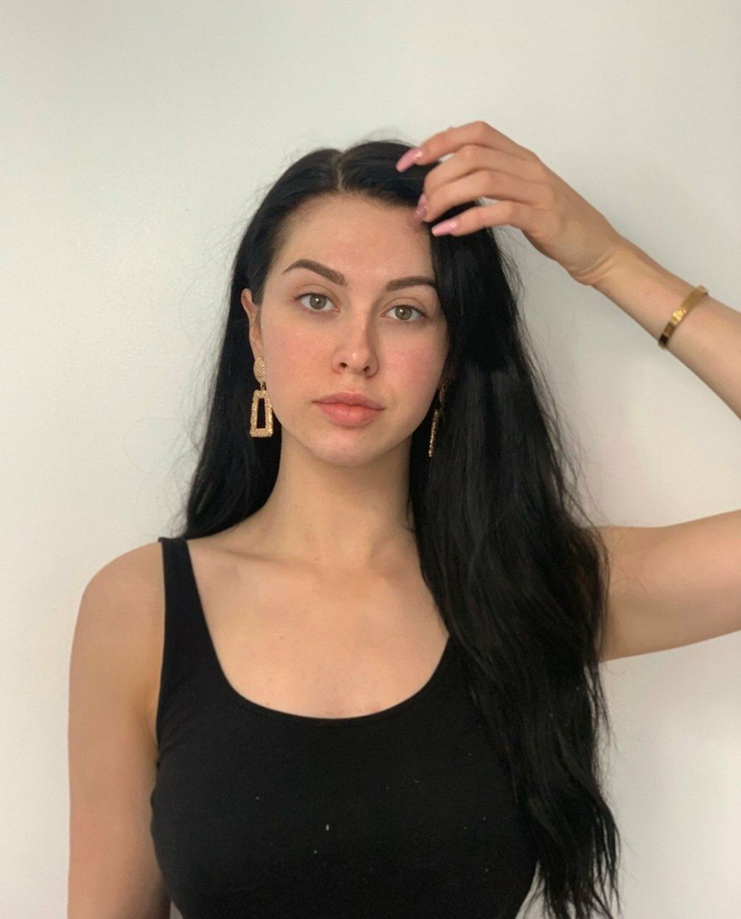 Do súťaže miss sa môžu prihlásiť len bez mejkapu
