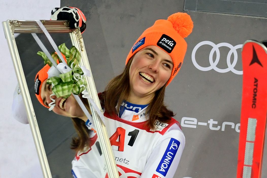 Alpská lyžiarka Petra Vlhová reaguje po slalome v Schladmingu.