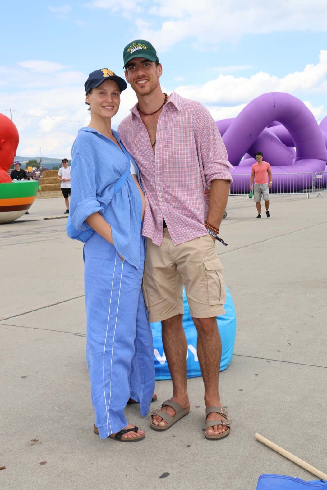 Adam Bardy s manželkou Bibi na festivale Grape