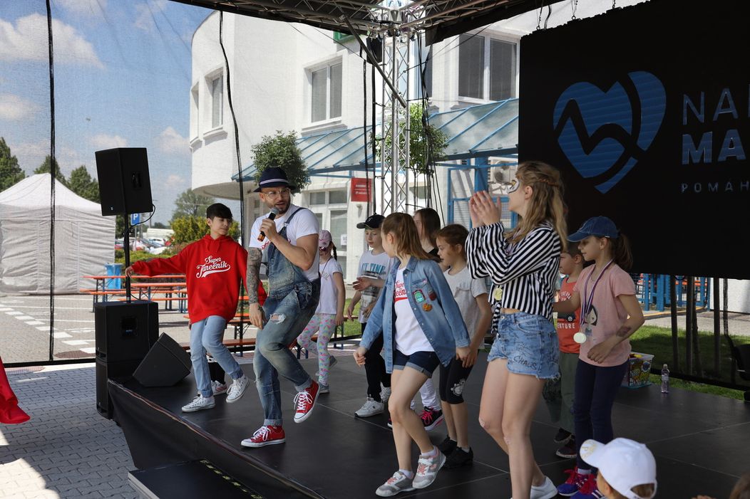 MDD v Markíze moderovali Lenka Šóošová a Vratko Sirági.