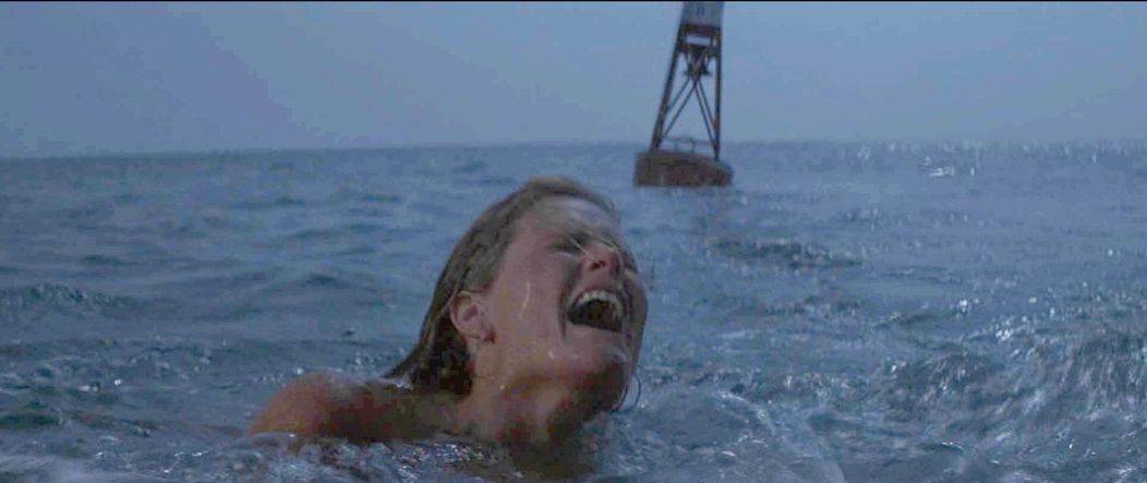 Zomrela Susan Backlinie, ktorá si zahrala prvú obeť žraloka vo filme Čeluste
