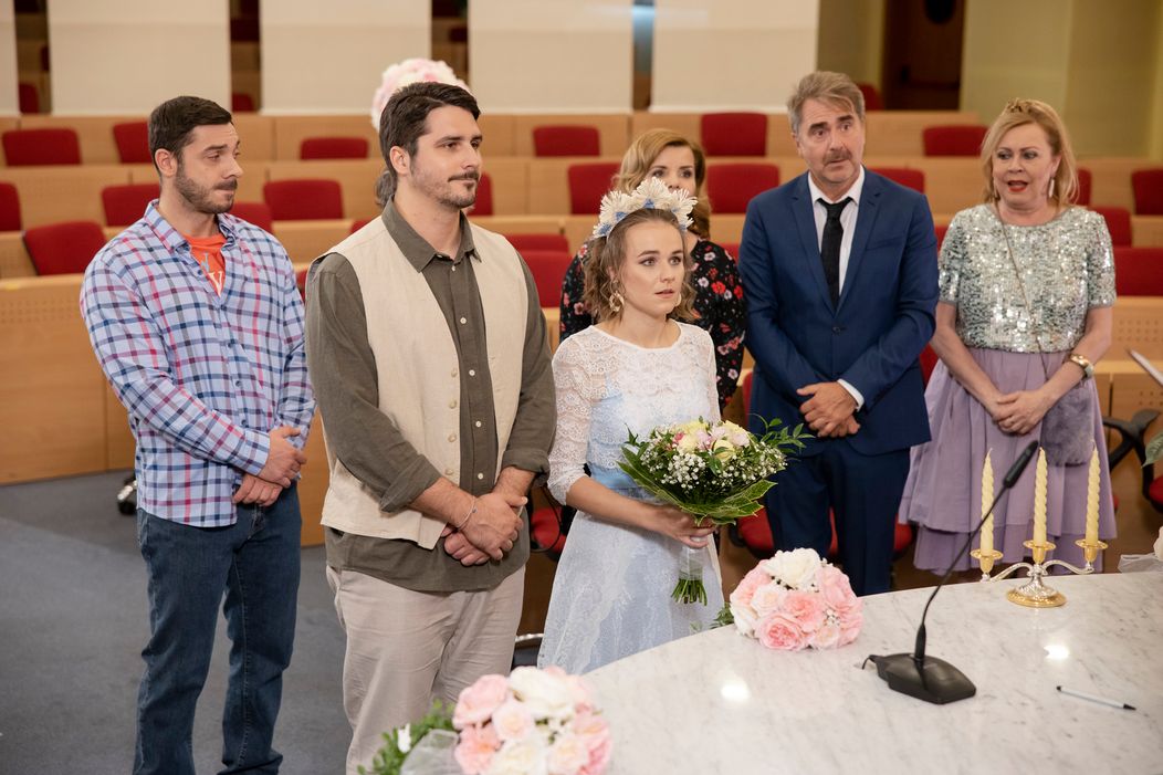 Veľkolepá svadba v Susedoch