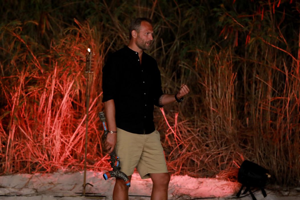 Survivor po desiatej kmeňovej rade a dueli s Andreou opustila Pavlína.