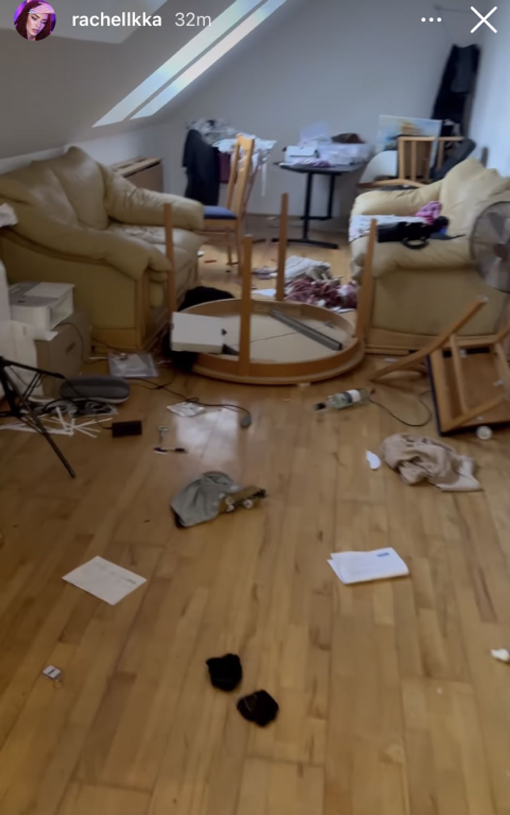 Ráchel Karnižová zverejnila fotky po bitke a správy plné vulgarizmov