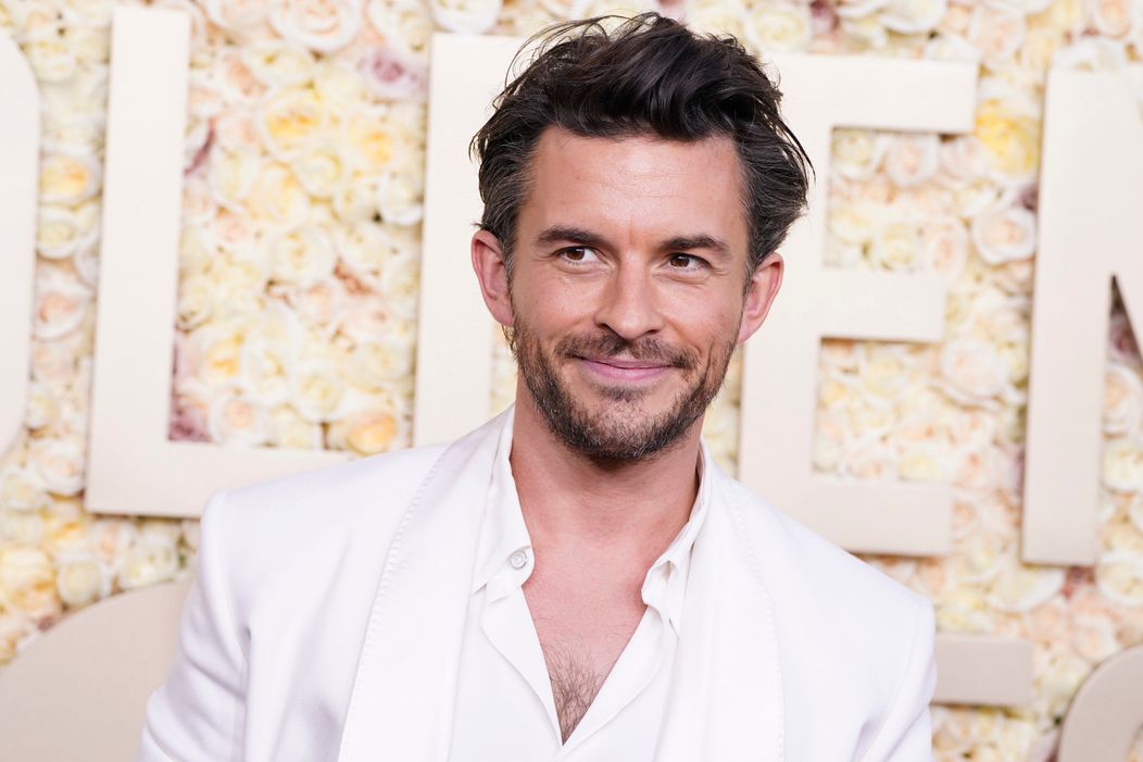 Jonathan Bailey na Critics Choice Awards 2023
