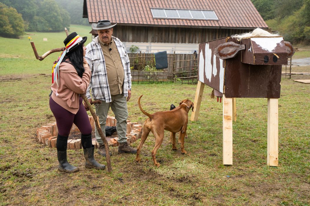Hospodár platil málo, objavil sa šéfkuchár z Na nože a Denis porazil Luciu v dueli