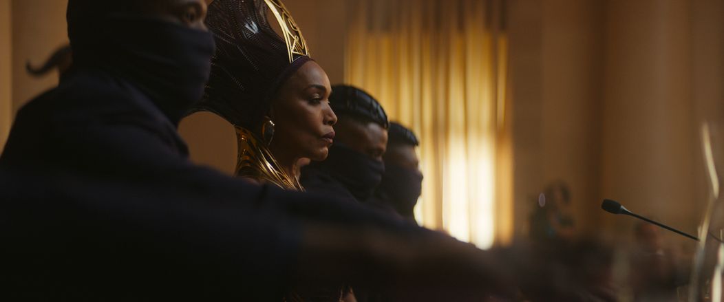 Záber z filmu Čierny panter: Navždy Wakanda